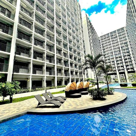 Resort Style Condo Walkable To Mall Of Asia Pasay Exterior photo