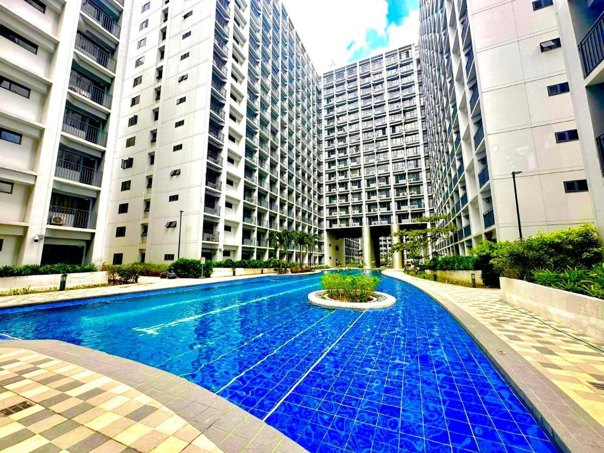 Resort Style Condo Walkable To Mall Of Asia Pasay Exterior photo